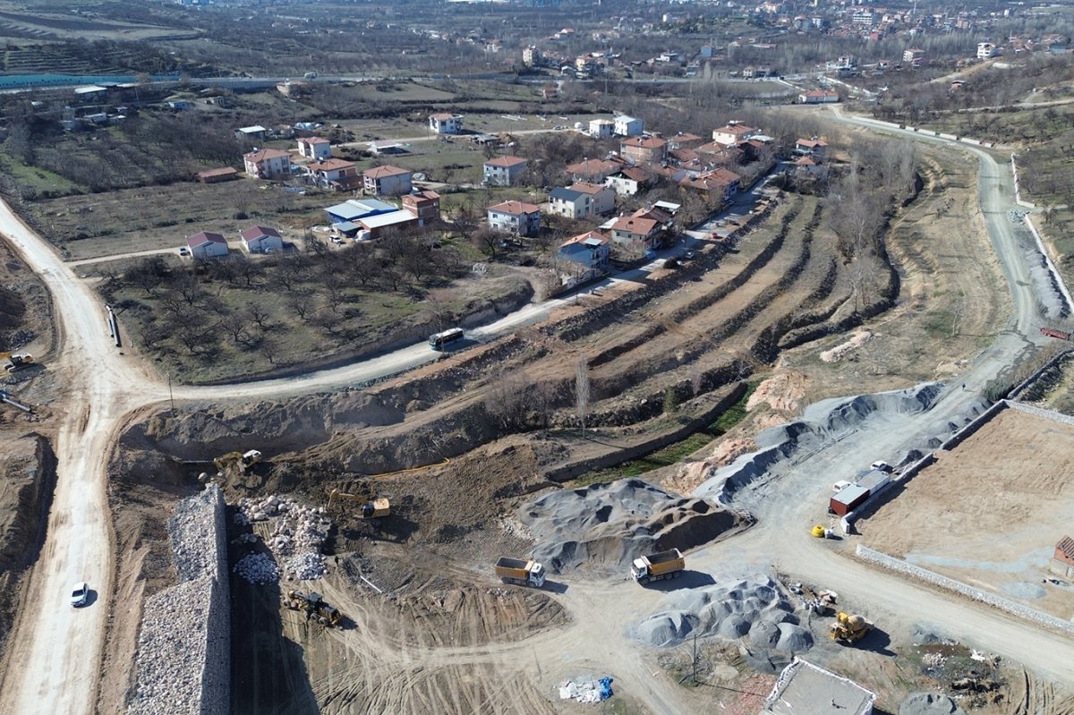 Taşkın: Pınarbaşı, TOKİ konutları ile adeta 50 bin nüfuslu yeni bir şehir haline gelecek