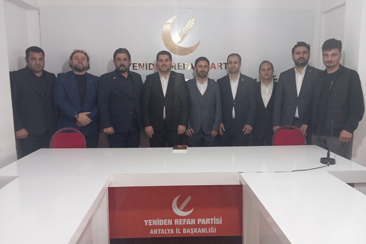 HÜDA PAR Antalya İl Başkanlığından, Yeniden Refah ve Büyük Birlik Partisi’ne ziyaret