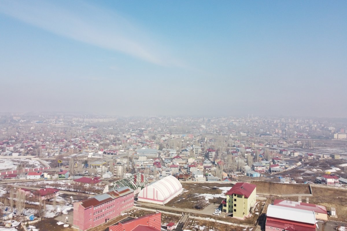 Mahalleli katı atık ve enerji üretim tesisinin oluşturduğu kokudan rahatsız