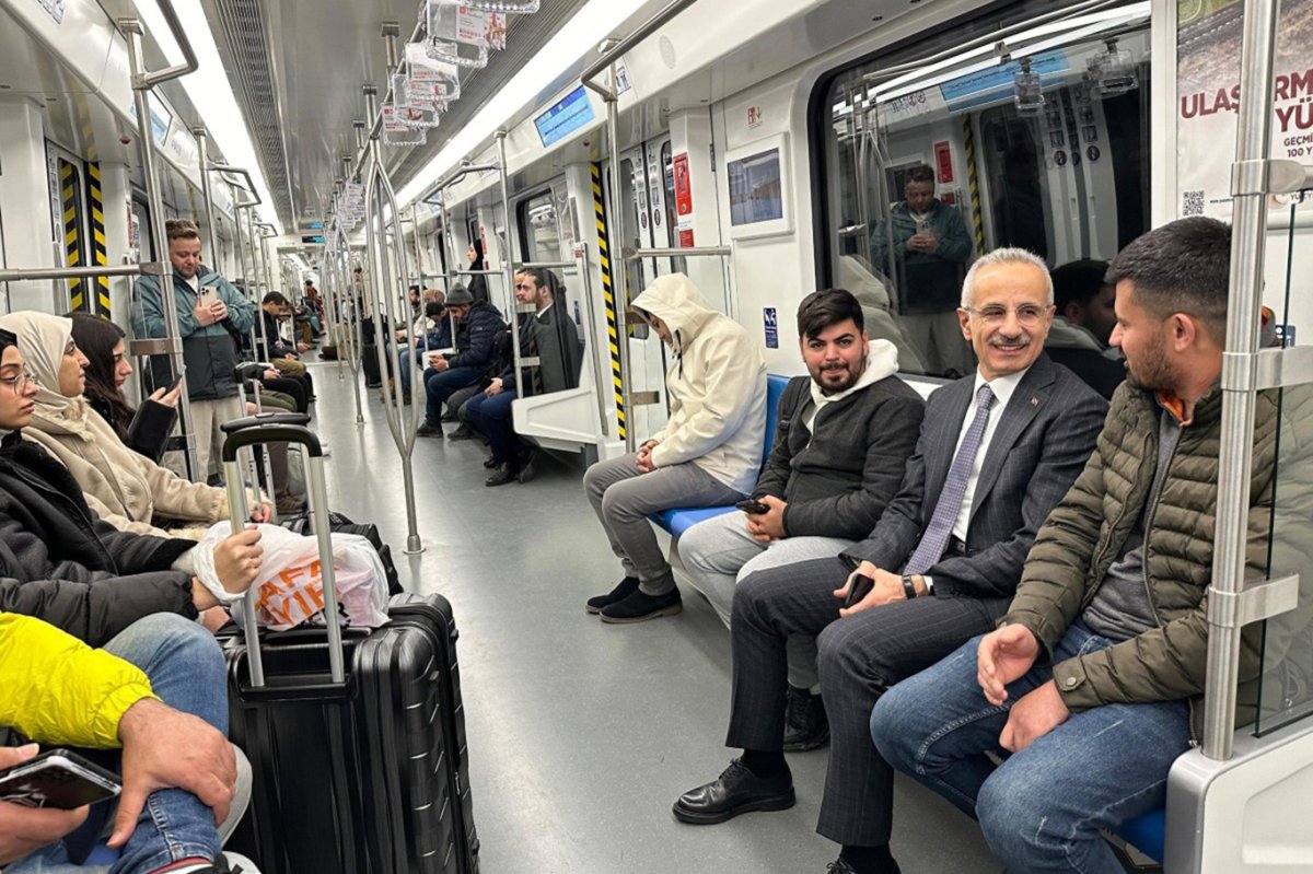 Arnavutköy-İstanbul Havalimanı Metrosu bir yıldır hizmette