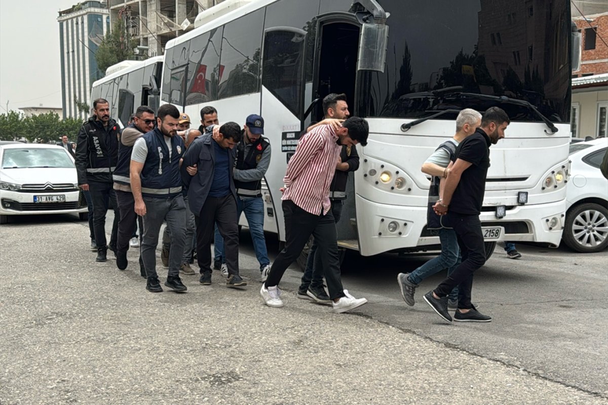 Şanlıurfa merkezli "Change Araç" operasyonu: 15 gözaltı