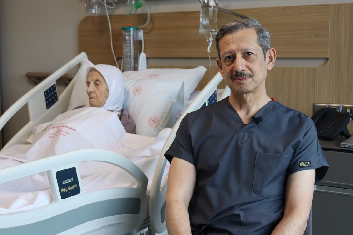 104 yaşındaki hasta kalp ameliyatıyla sağlığına kavuştu