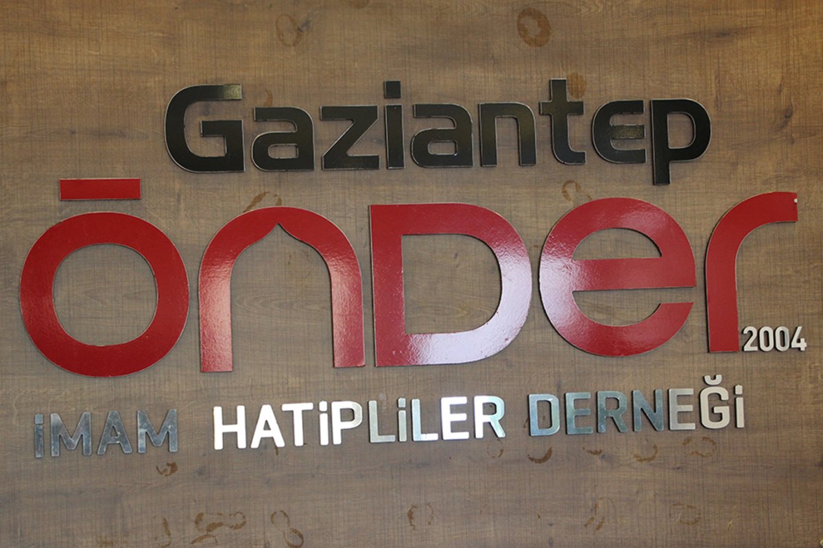 Aksu: Gençlik manevi buhranda, çözüm değer temelli eğitimde