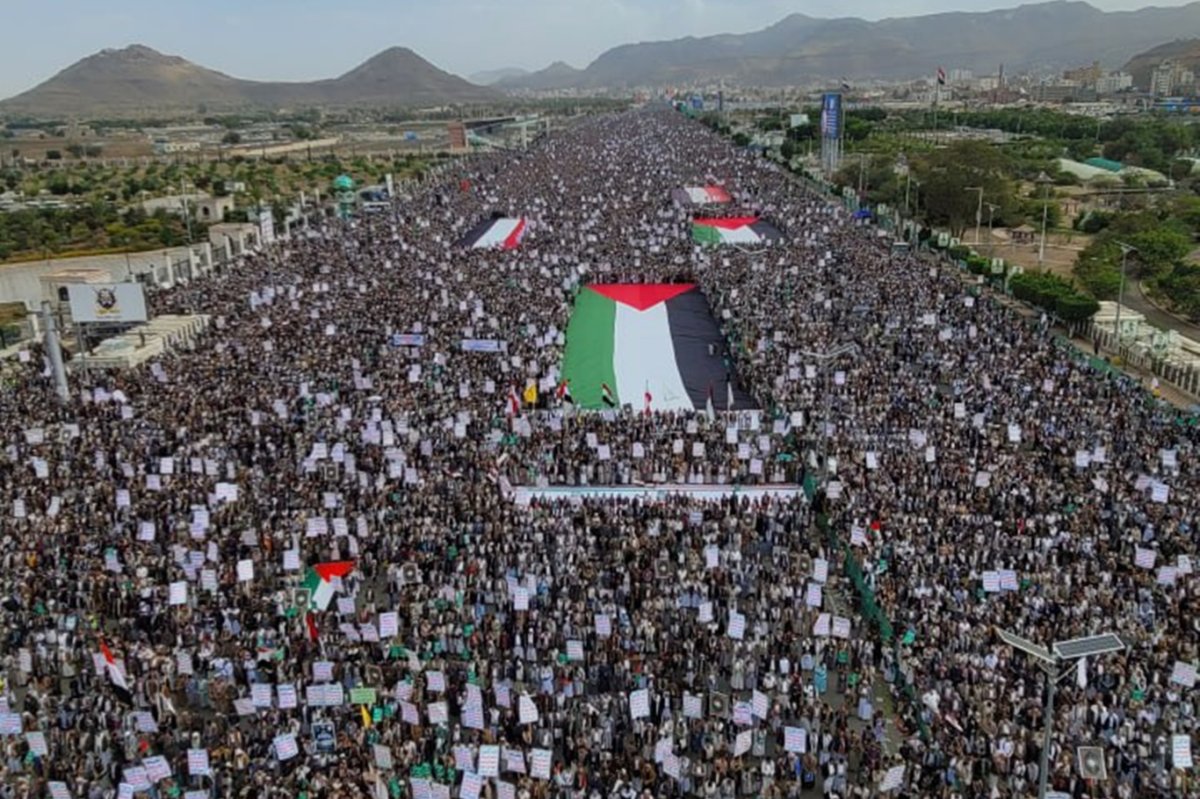 Yemen halkından Gazze için milyonluk gösteri: "Allah'ın kudretiyle ABD'yi yendik, israili de yeneceğiz"