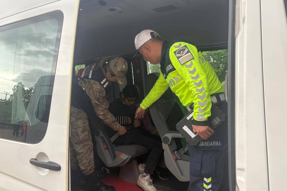 Bingöl'de ilkokul öğrencilerine trafik güvenliği eğitimi