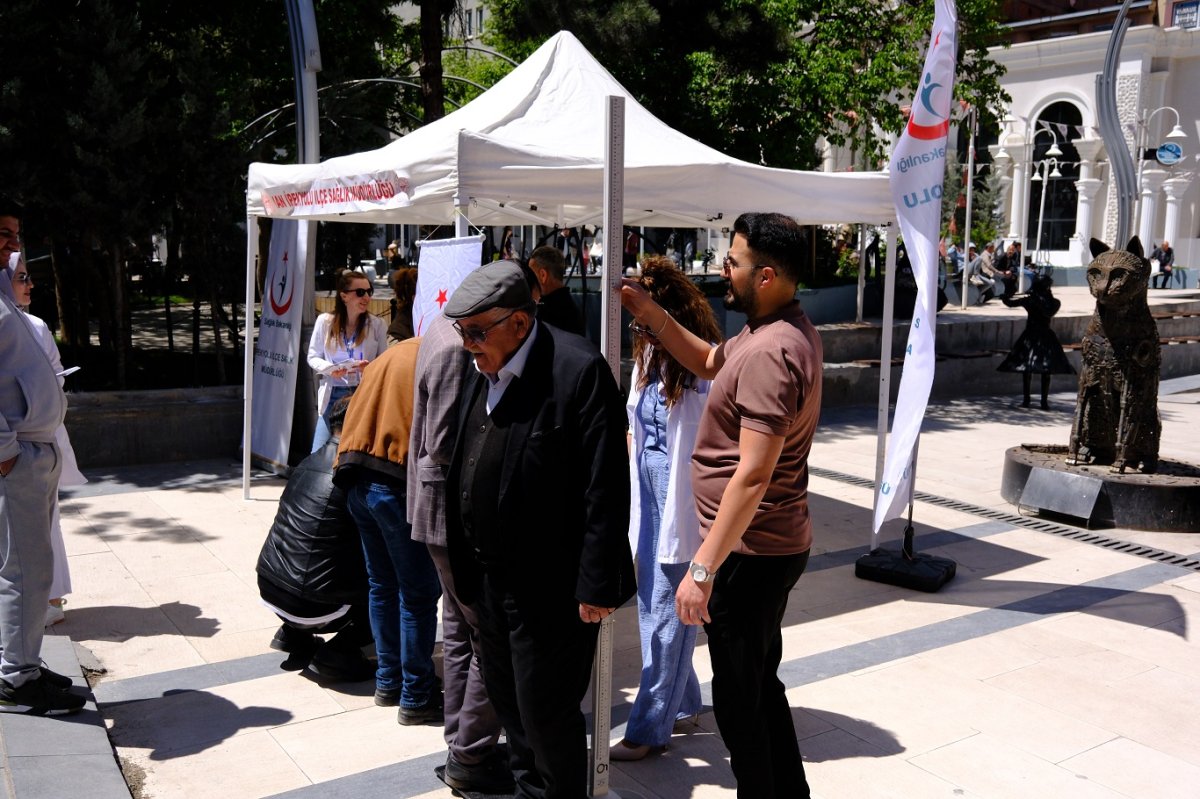 Van’da meydanlarda 'kilo kontrolü' uygulaması başladı