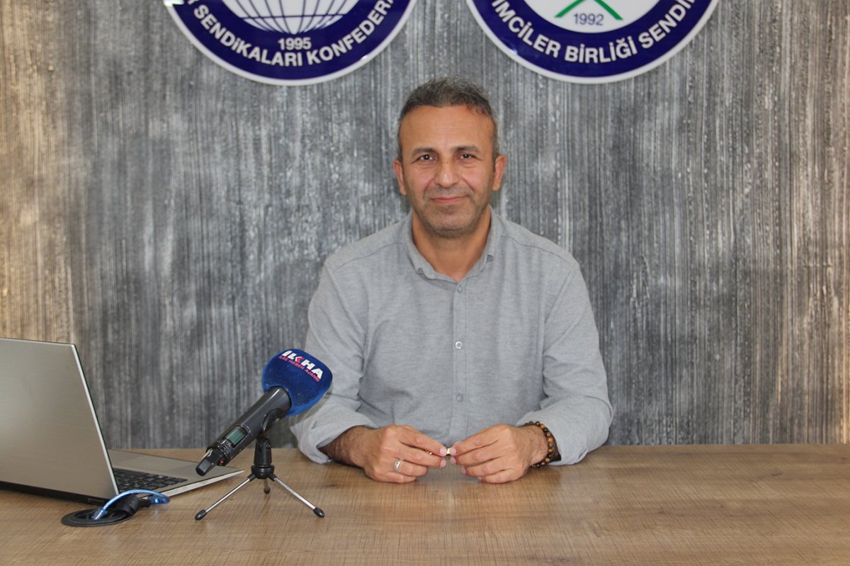 Eğitimci Güler: Gençler dijital dünyada kimlik bunalımı yaşıyor, çözüm güçlü aile yapısında