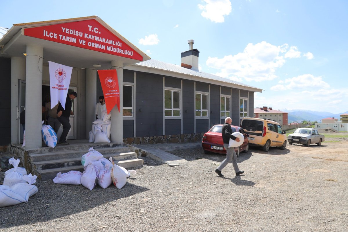 Bingöl’de coğrafi işaretli Horoz Kuru Fasulye tohumu dağıtıldı
