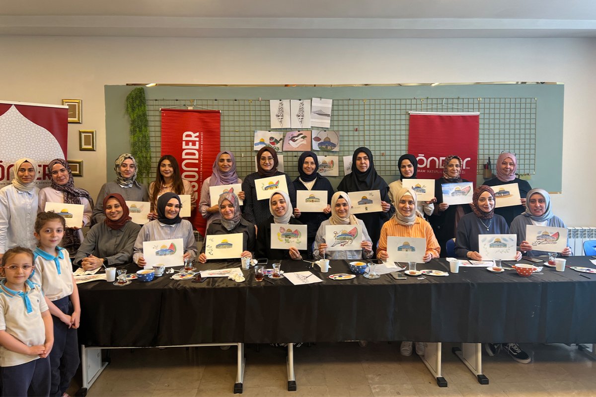 Öğretmenlerden "Renklerin Ardında Gazze" atölyesi