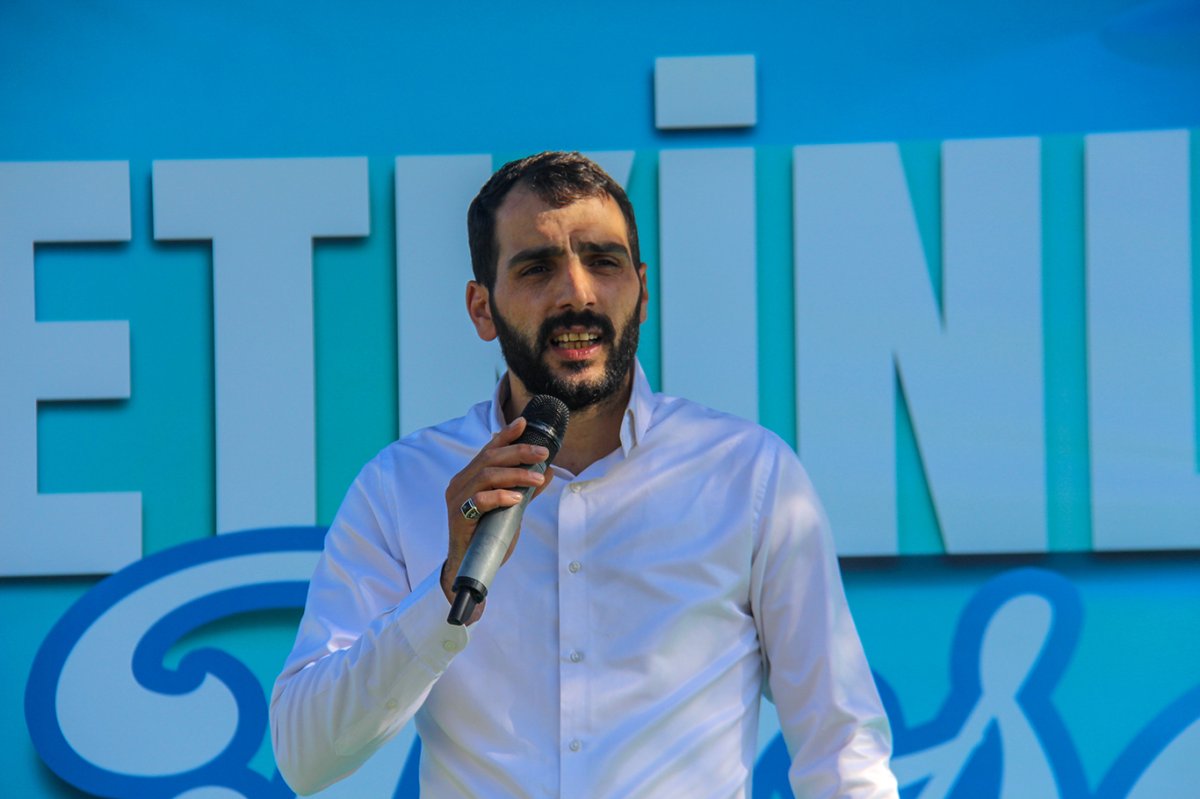 Diyarbakır'da gençler "Gençlik Buluşması" etkinliğinde bir araya geldi
