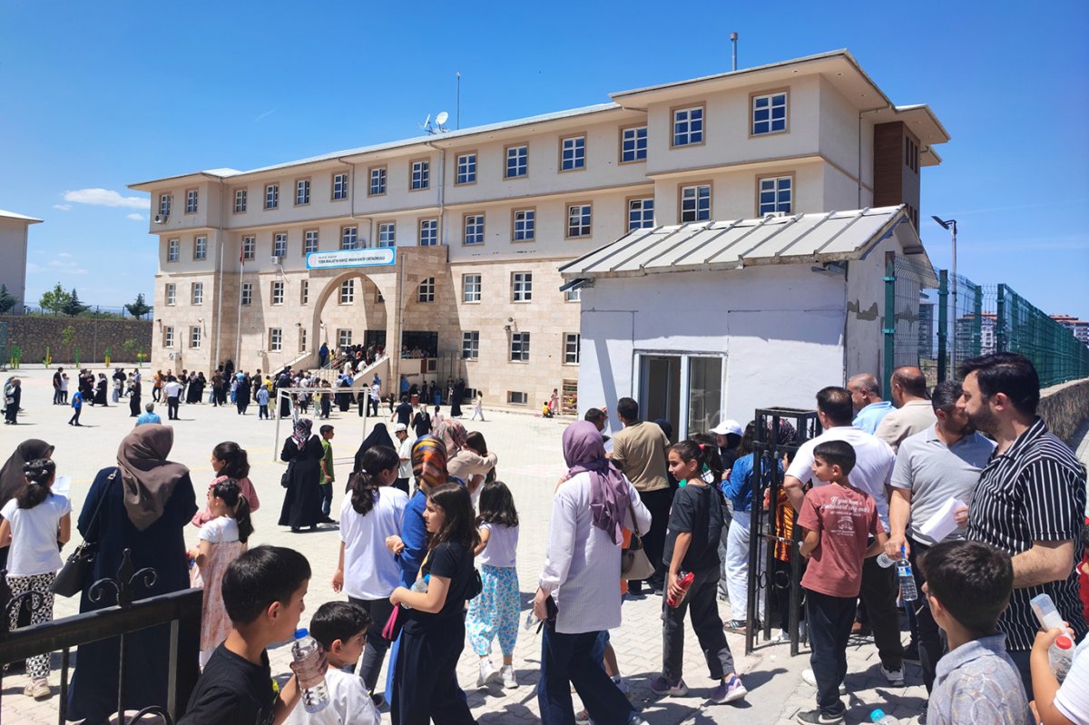 Malatya'da hafızlık kabul sınavına yoğun katılım