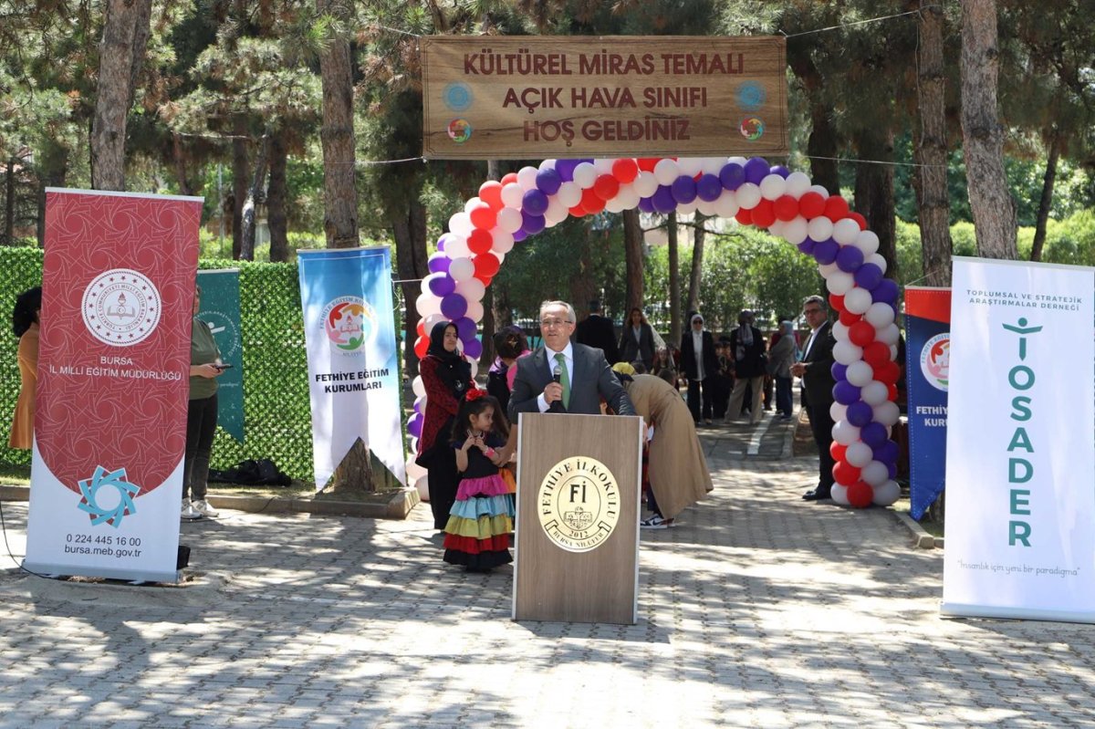 Türkiye’nin ilk "Kültürel Miras Temalı Açık Hava Sınıfı" Bursa’da açıldı
