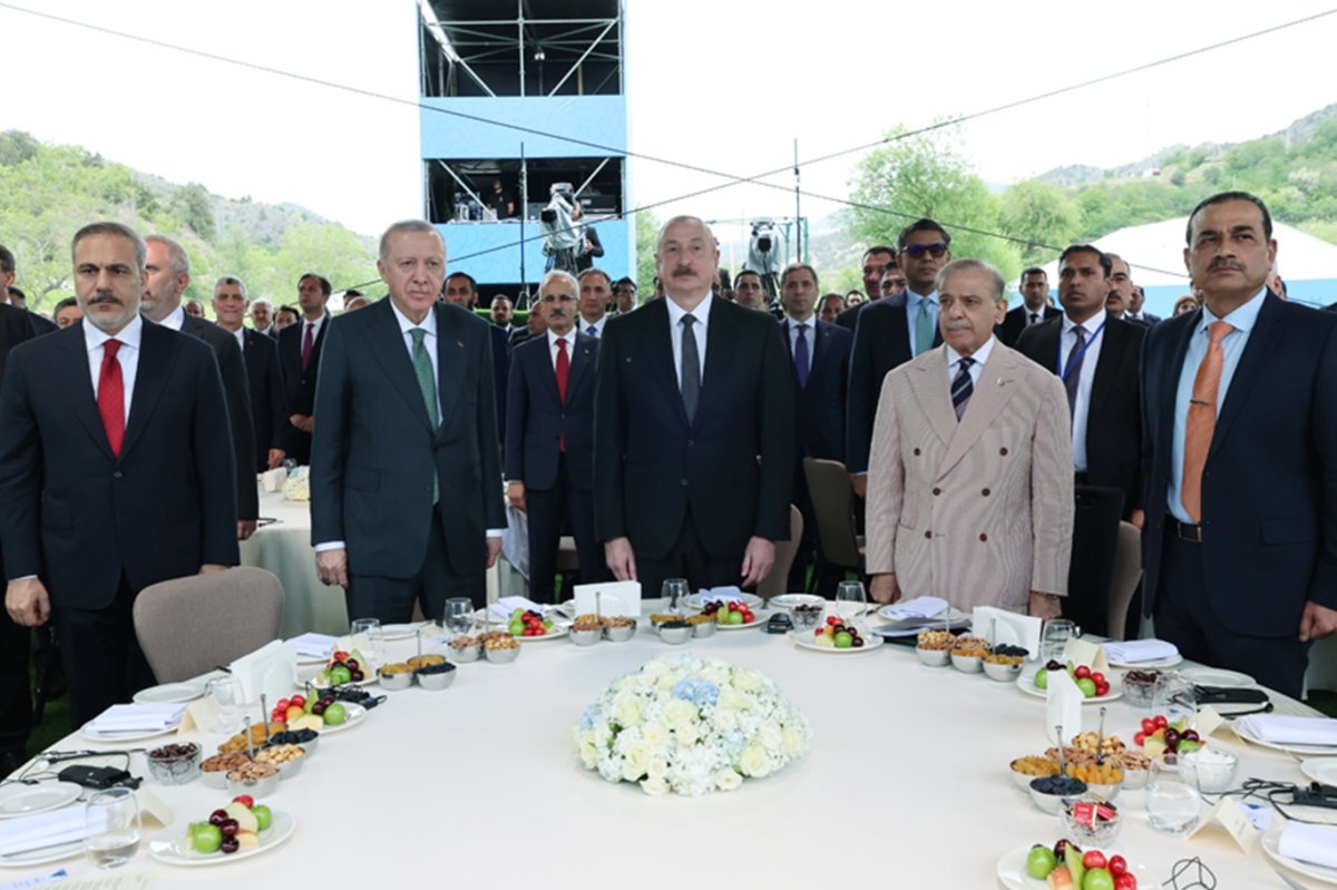 Cumhurbaşkanı Erdoğan: Karabağ’daki bağımsızlık zaferi, Azerbaycan’ı çok daha güçlü kılıyor