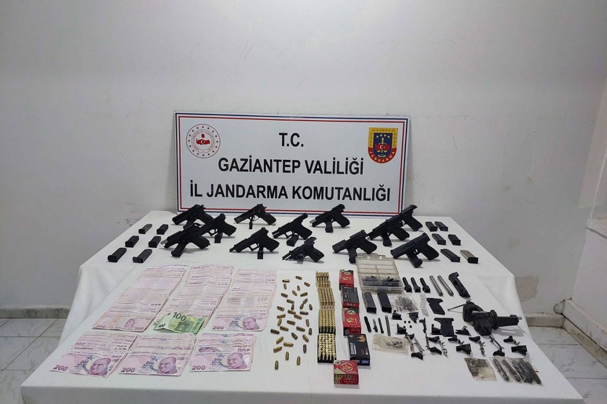 Gaziantep'te silah kaçakçılığı operasyonu: 2 tutuklama