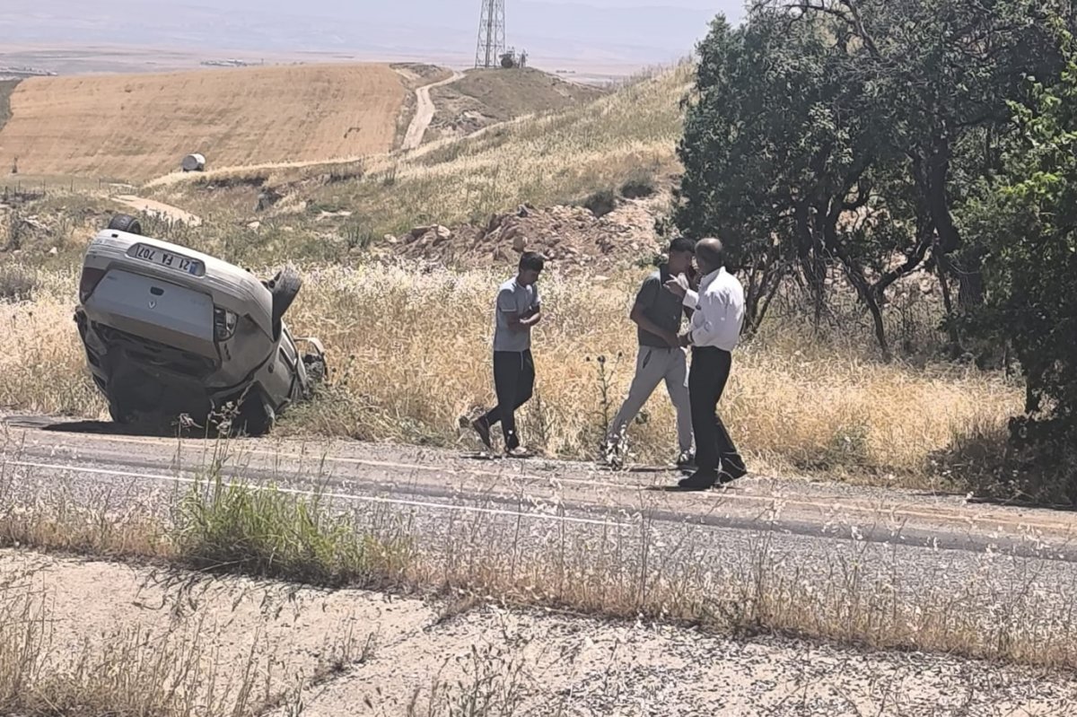 Batman-Silvan Karayolu'nda takla atan otomobil kazasında sürücü yaralandı