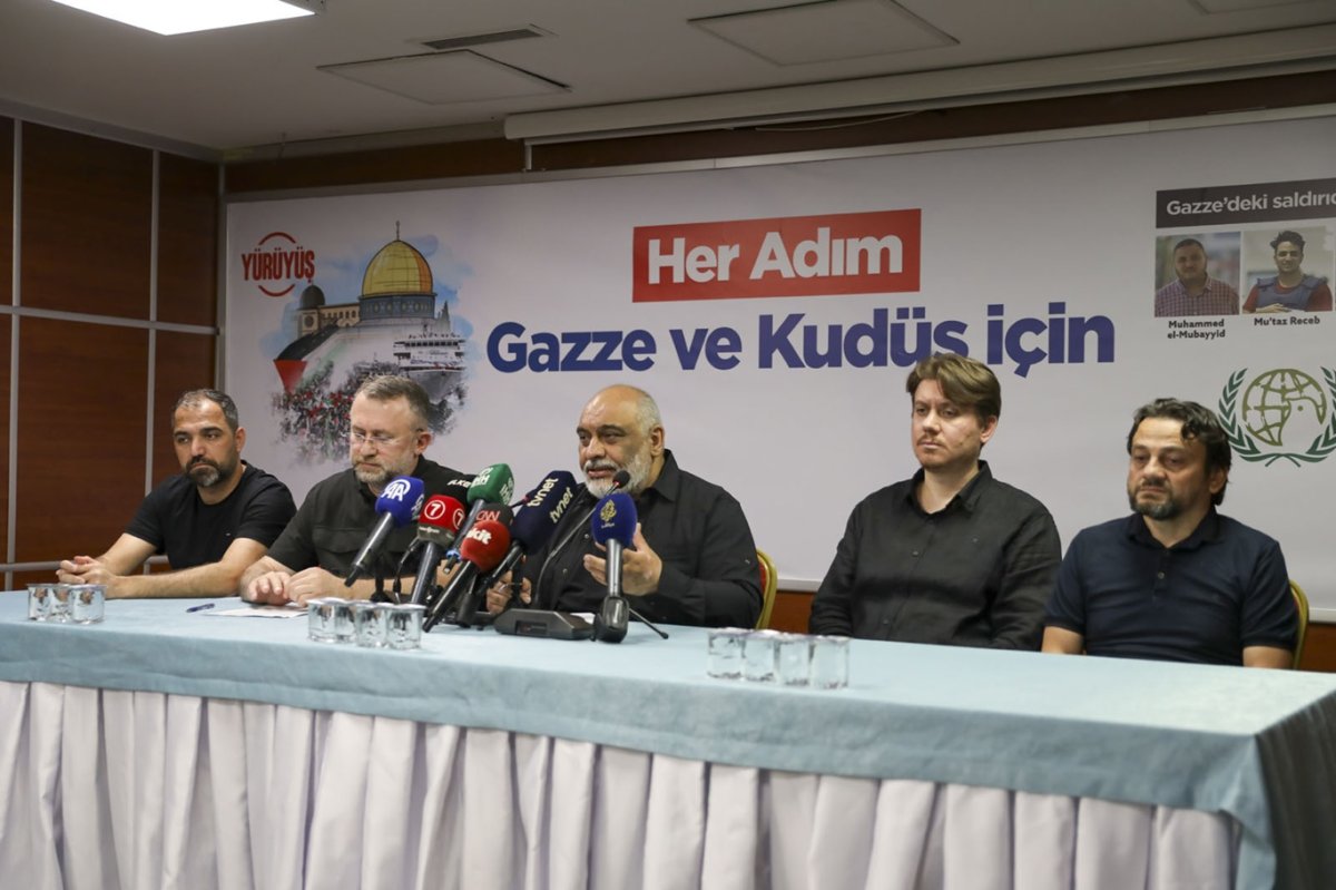 Gazze'de şehid edilen 5 İHH gönüllüsü için basın açıklaması