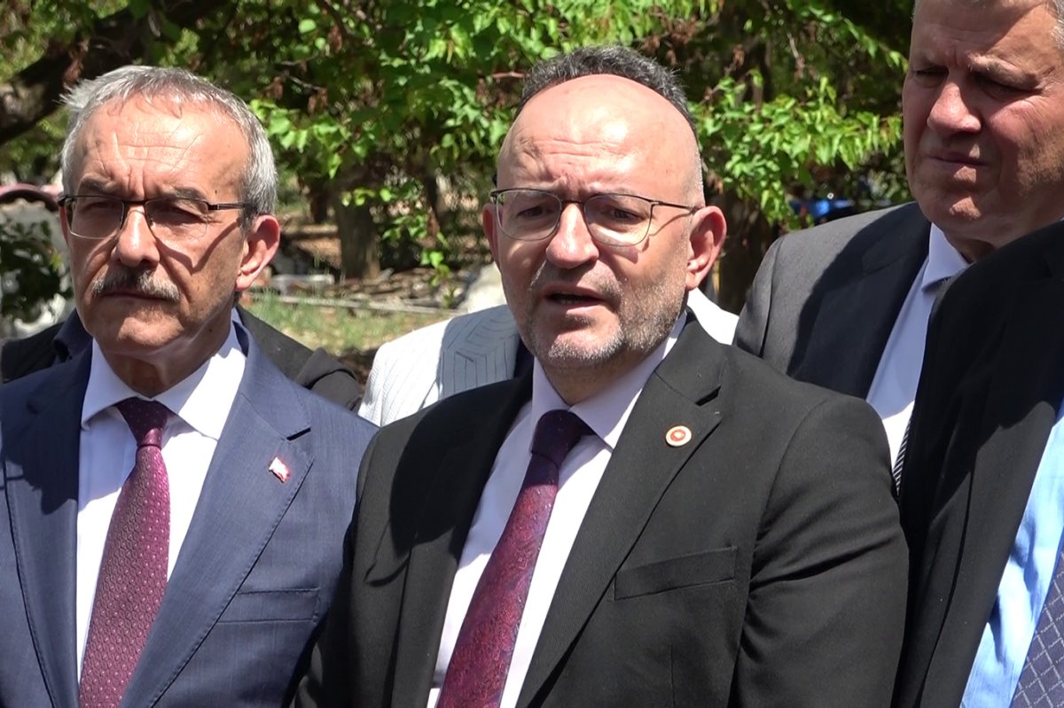 TBMM Zirai Don Araştırma Komisyonu Malatya'da kayısı bahçelerini yerinde inceledi