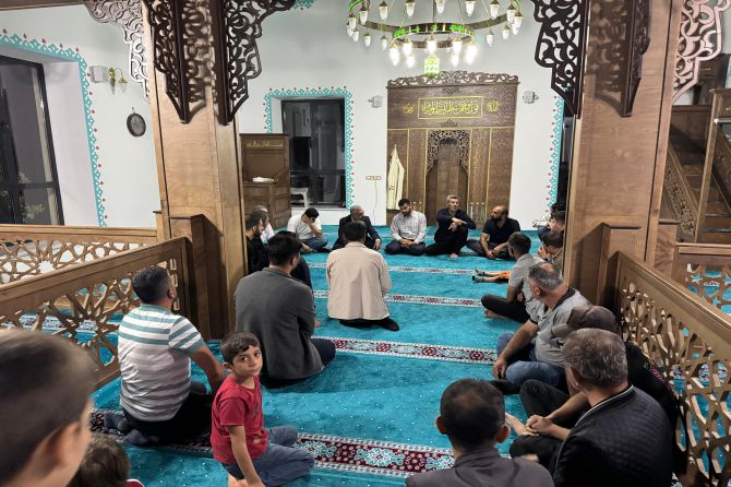 baskan-sahin-cigerlo-toki-sakinleriyle-bir-araya-geldi-3.jpg