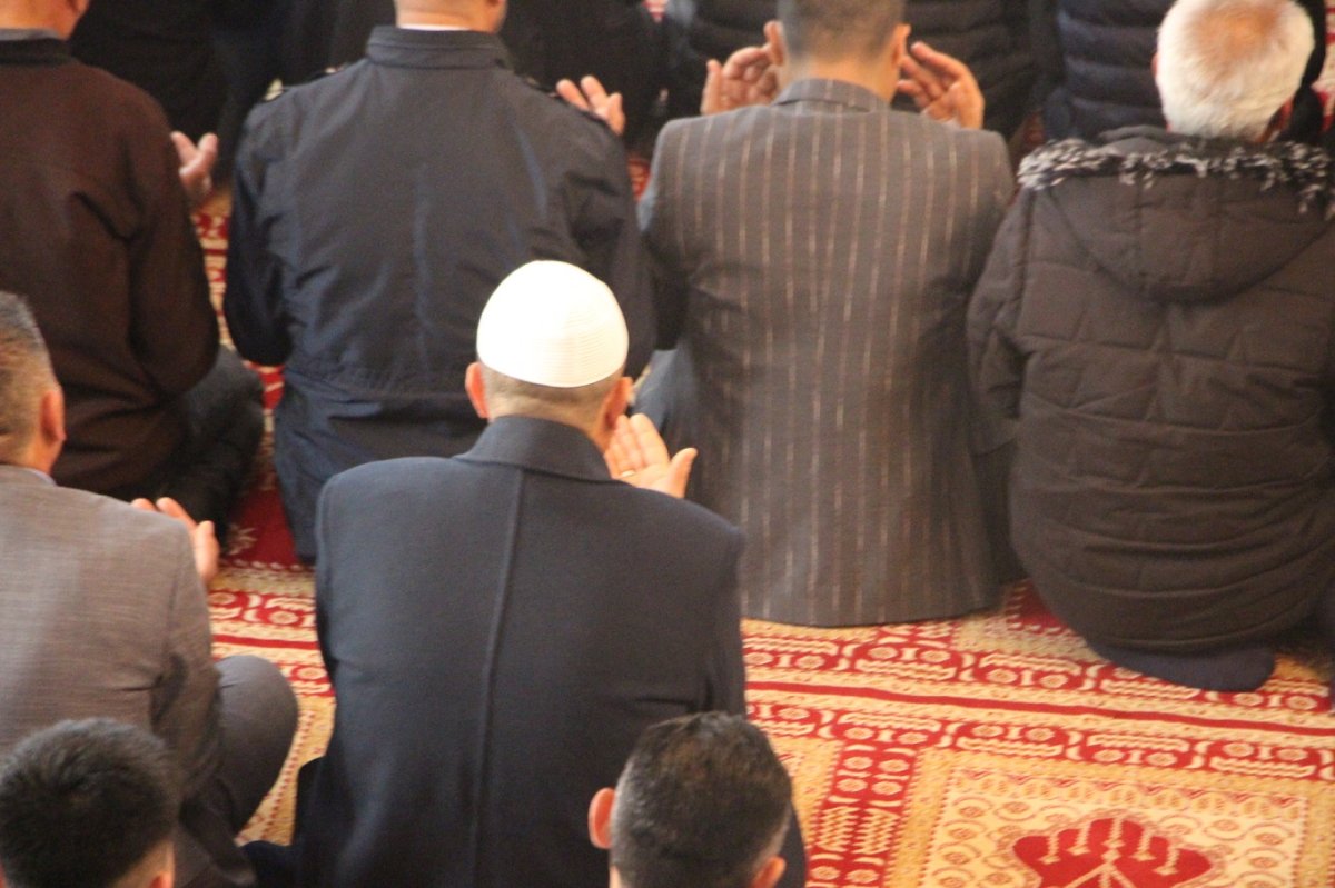 Mardin'de Kurban Bayramı namazı coşkuyla kılındı