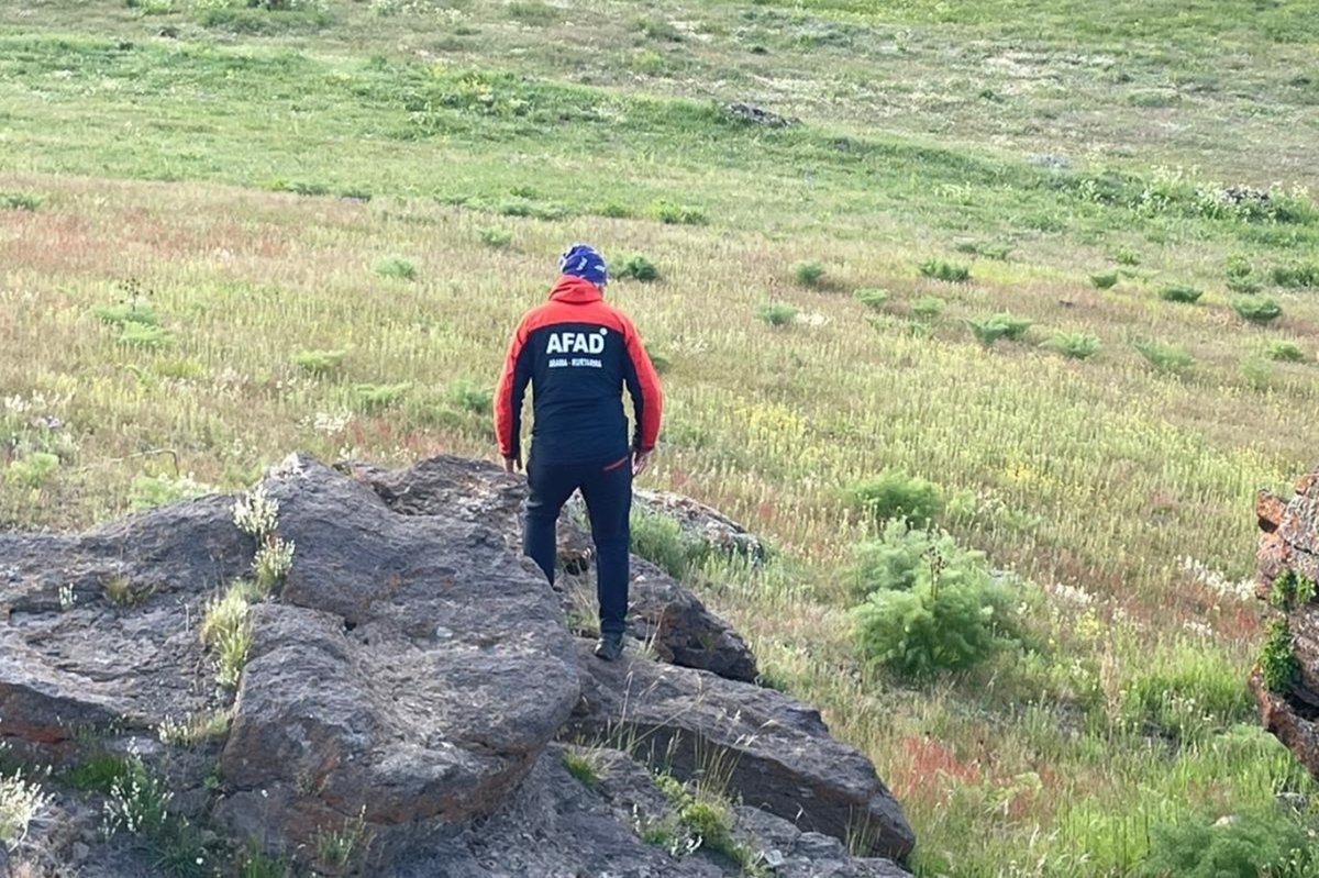 Ağrı'da kaybolan kız çocuğu birkaç saat sonra bulundu