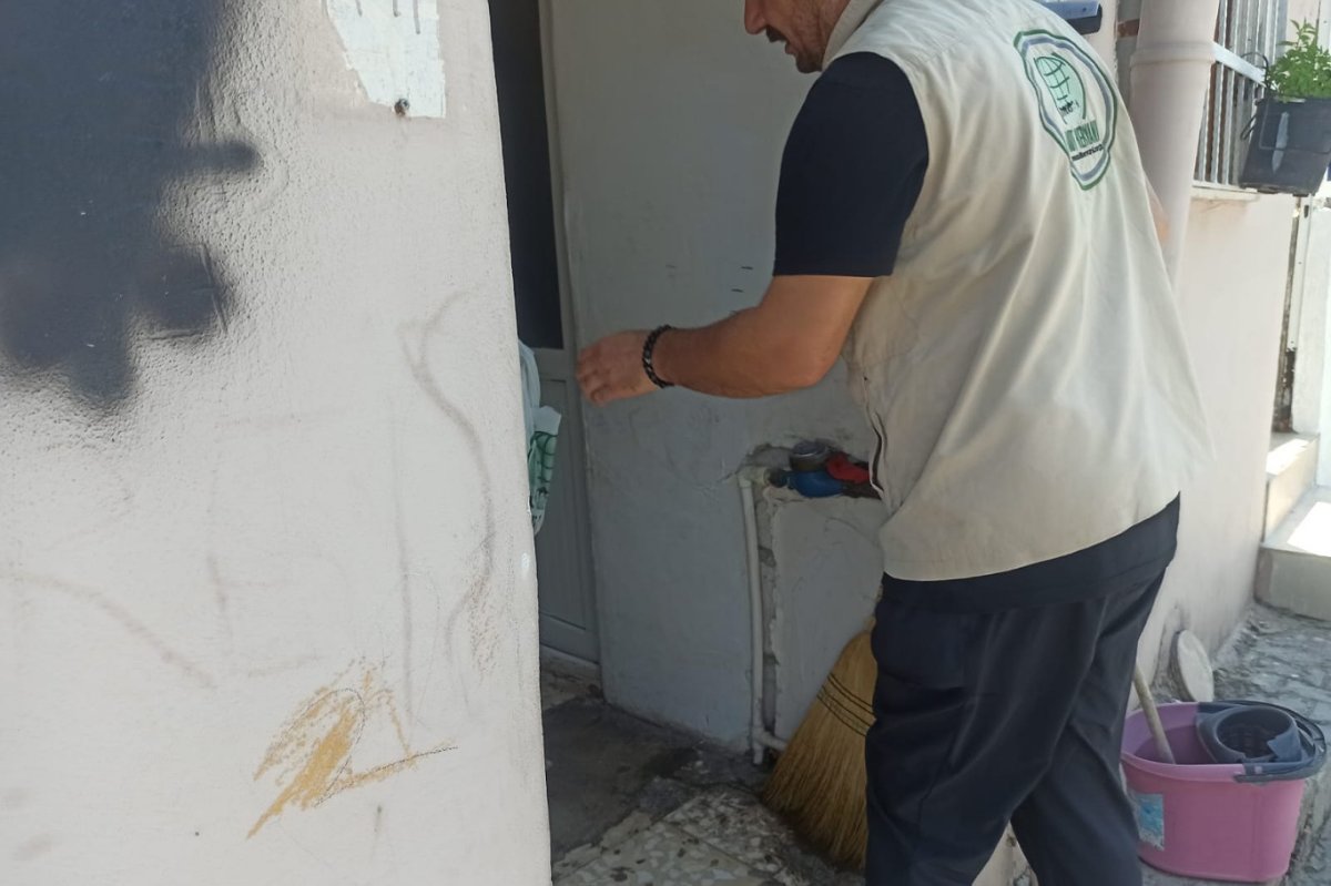 Umut Kervanı, Kurban Bayramı’nda İskenderun’daki ihtiyaç sahibi aileleri unutmadı
