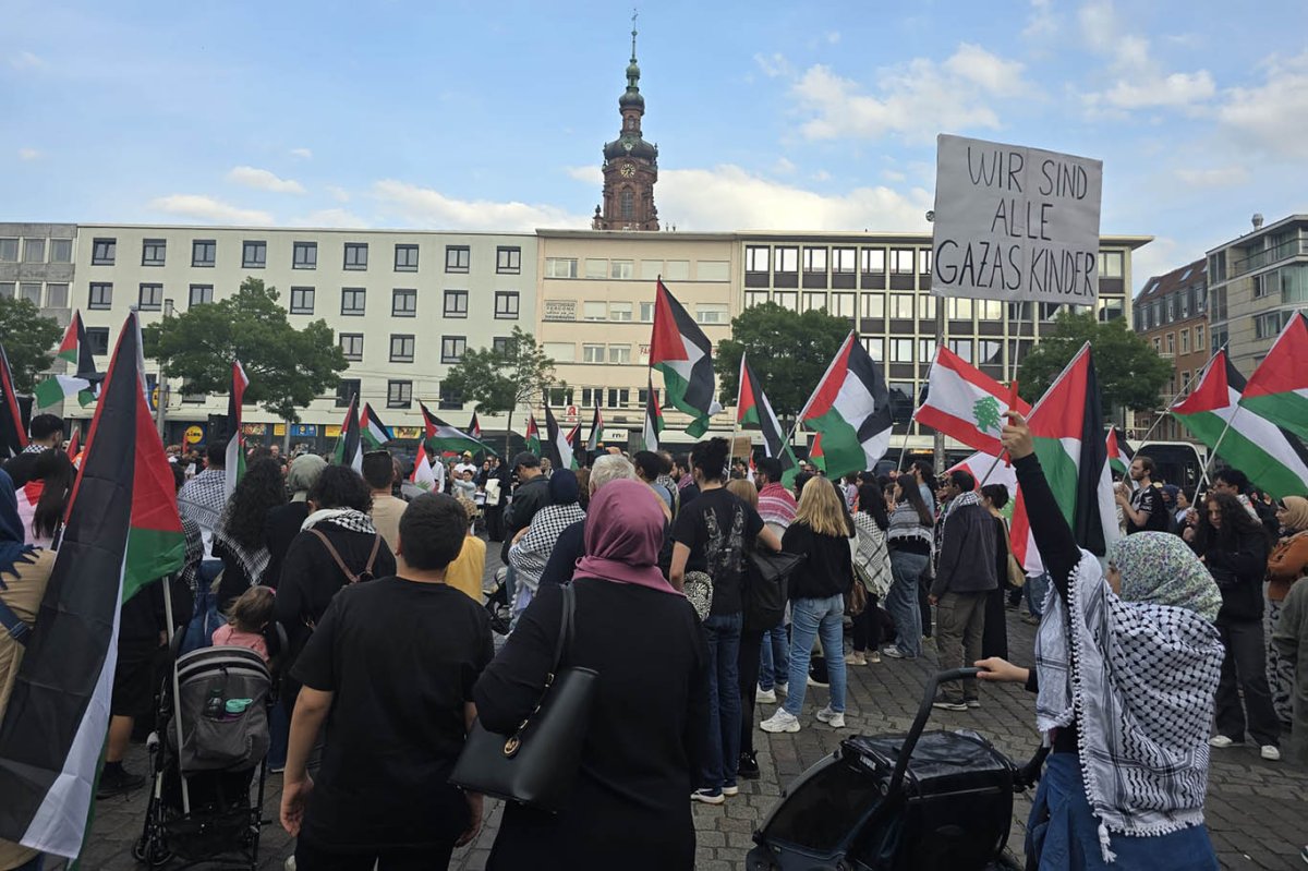 Almanya'da Madleen gemisine el koyulması protesto edildi