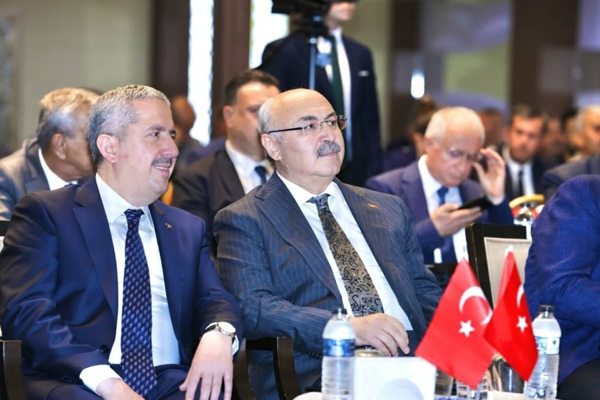 Adana Valisi Köşger: Esnafımızı desteklemeye devam edeceğiz