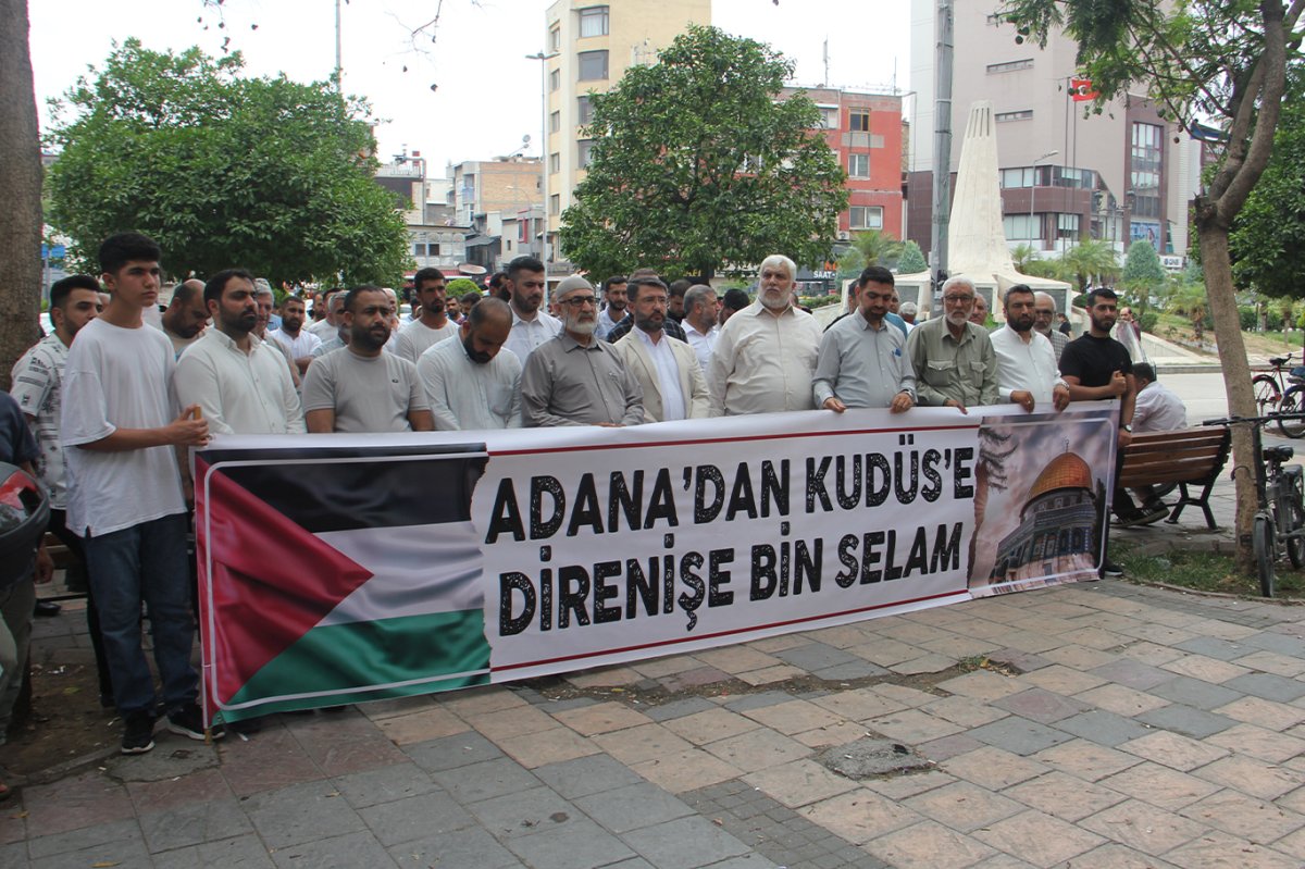Adana'dan Küresel Vicdan Yürüyüşü'ne destek