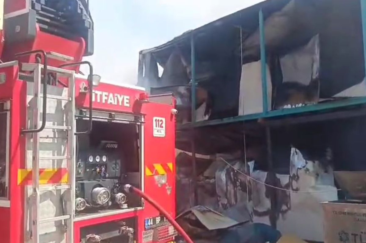 İnşaat işçilerinin kaldığı şantiyede korkutan yangın