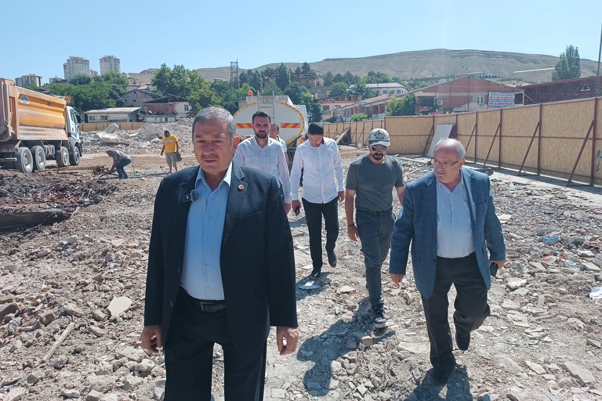 Darende'nin yeni çarşısı fore kazık üzerine kurulacak