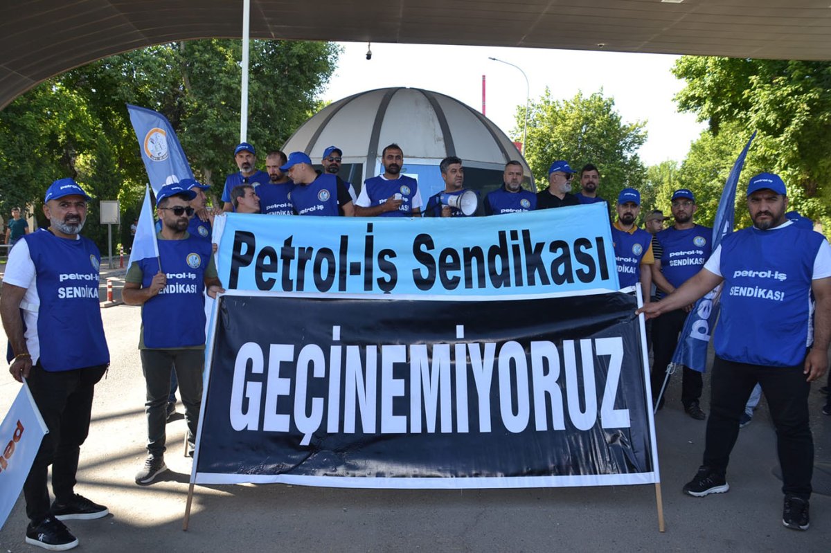 Batman'da işçilerden ücret tepkisi