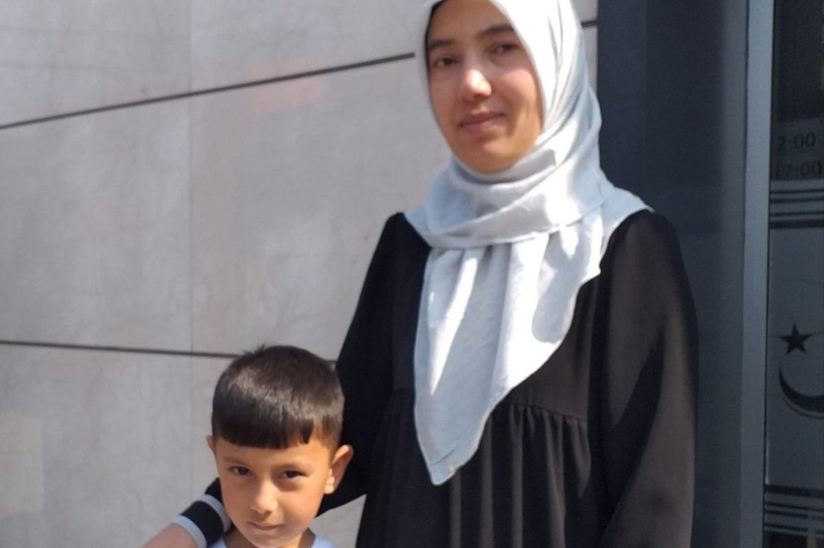 Özbekistan’a iade edilirse hapse girecek: Çocuklar 11 gündür gözyaşlarıyla bekliyor