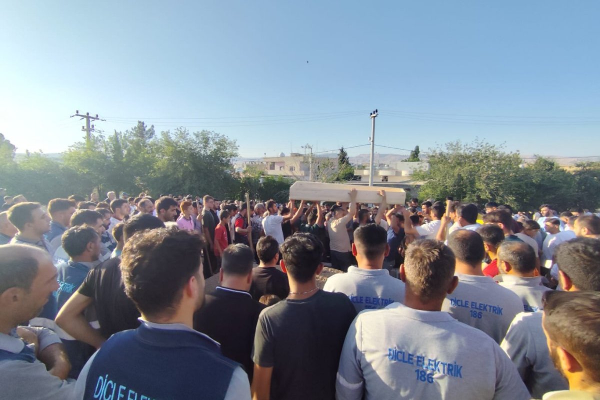 Mardin'de meydana gelen kazada ölen iki kişiden biri defnedildi