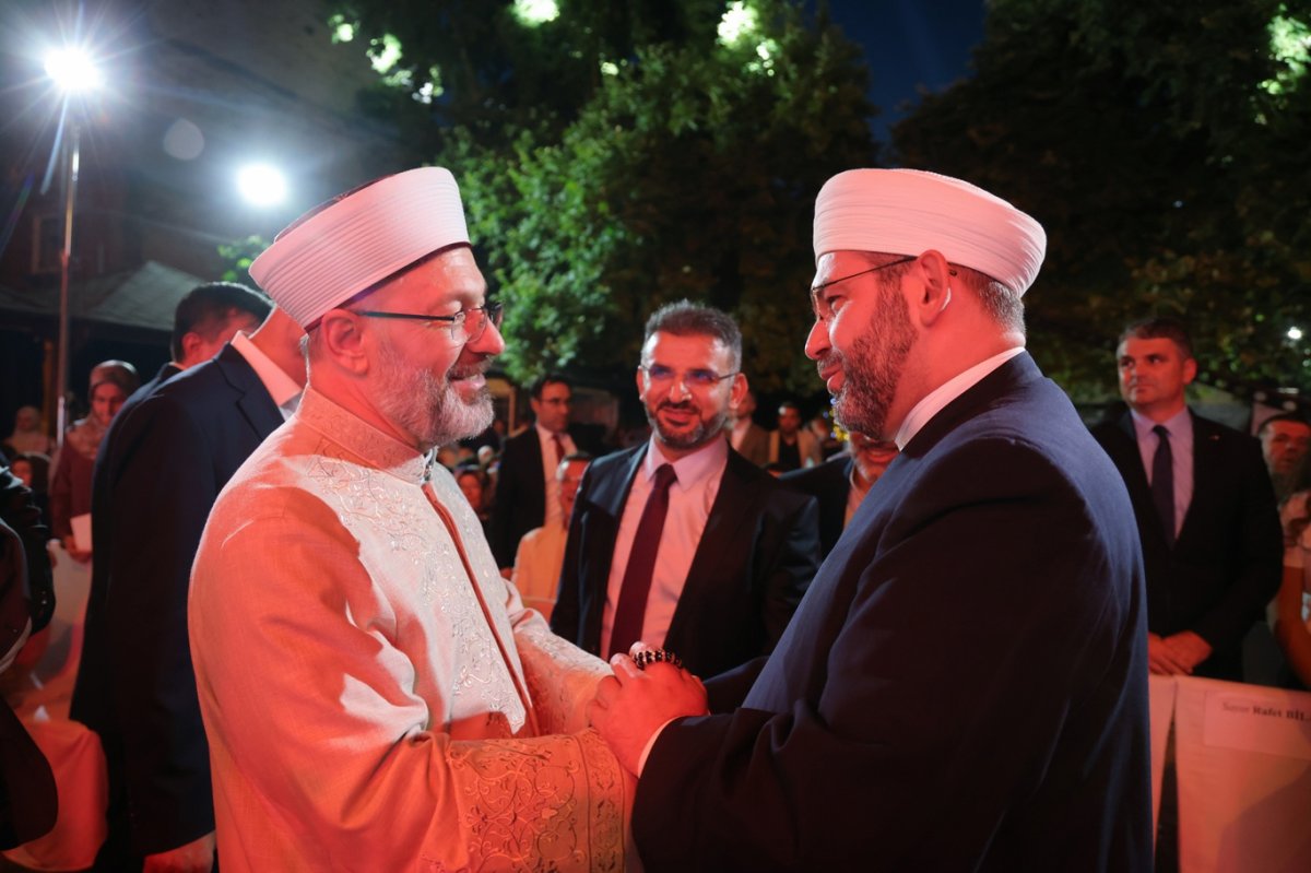 Diyanet İşleri Başkanı Erbaş, Arnavutluk’ta imam hatiplilerin mezuniyetine katıldı