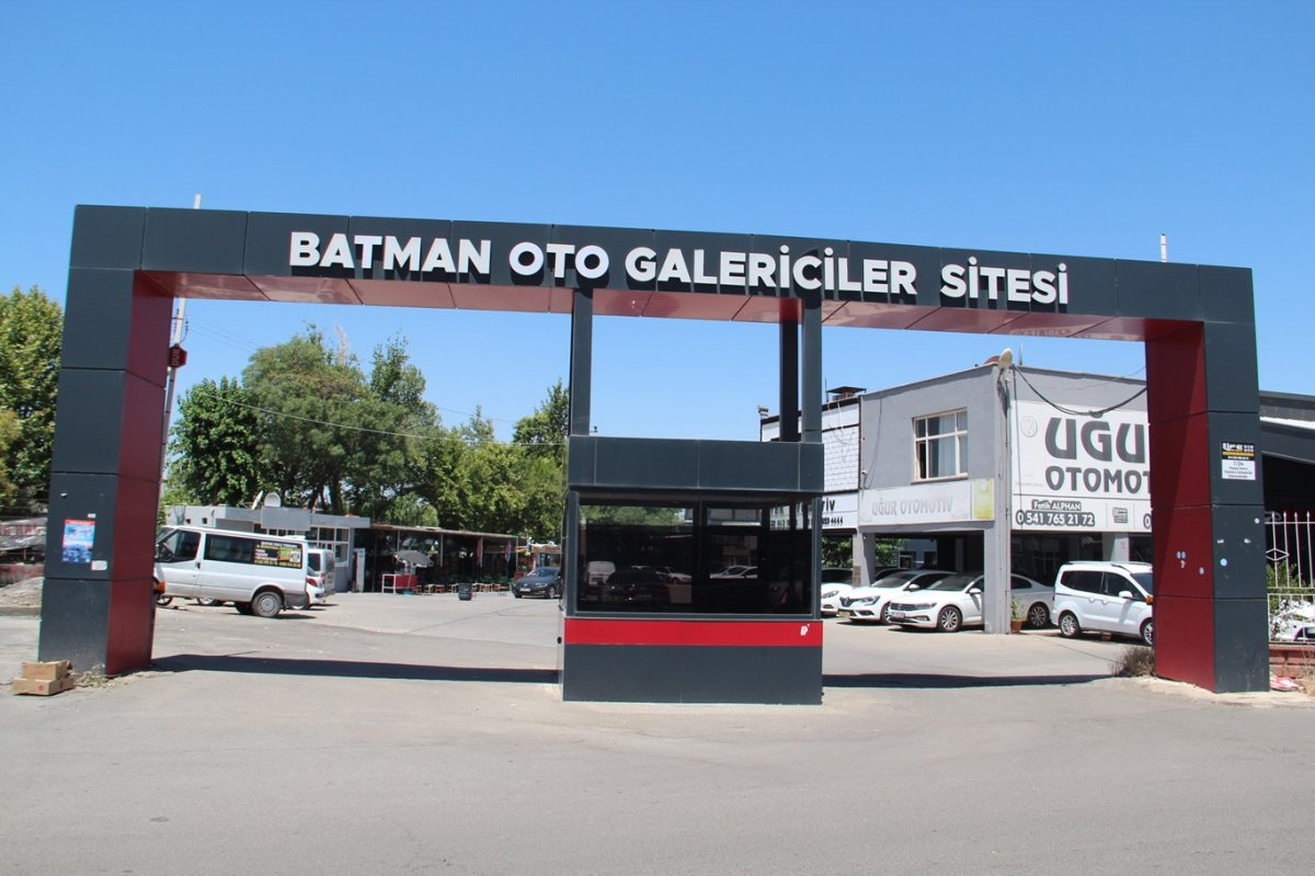 İkinci el oto galerici esnafı: Yaz aylarında beklenen hareketlilik yok