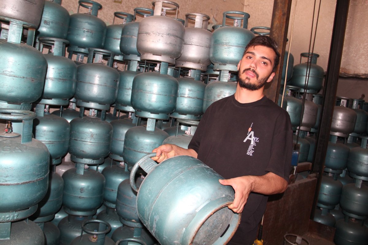 Tüp fiyatları el yakıyor: Vatandaş bahçede ateşle yemek yapma noktasına geldi
