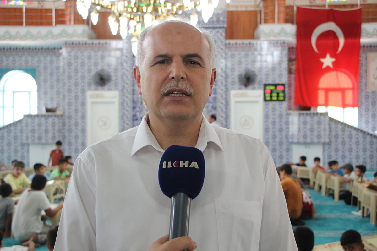 Müftü Hazırlar: Kur'an kursları, çocukların Kur'an ve peygamber sevgisiyle büyümeleri için fırsat