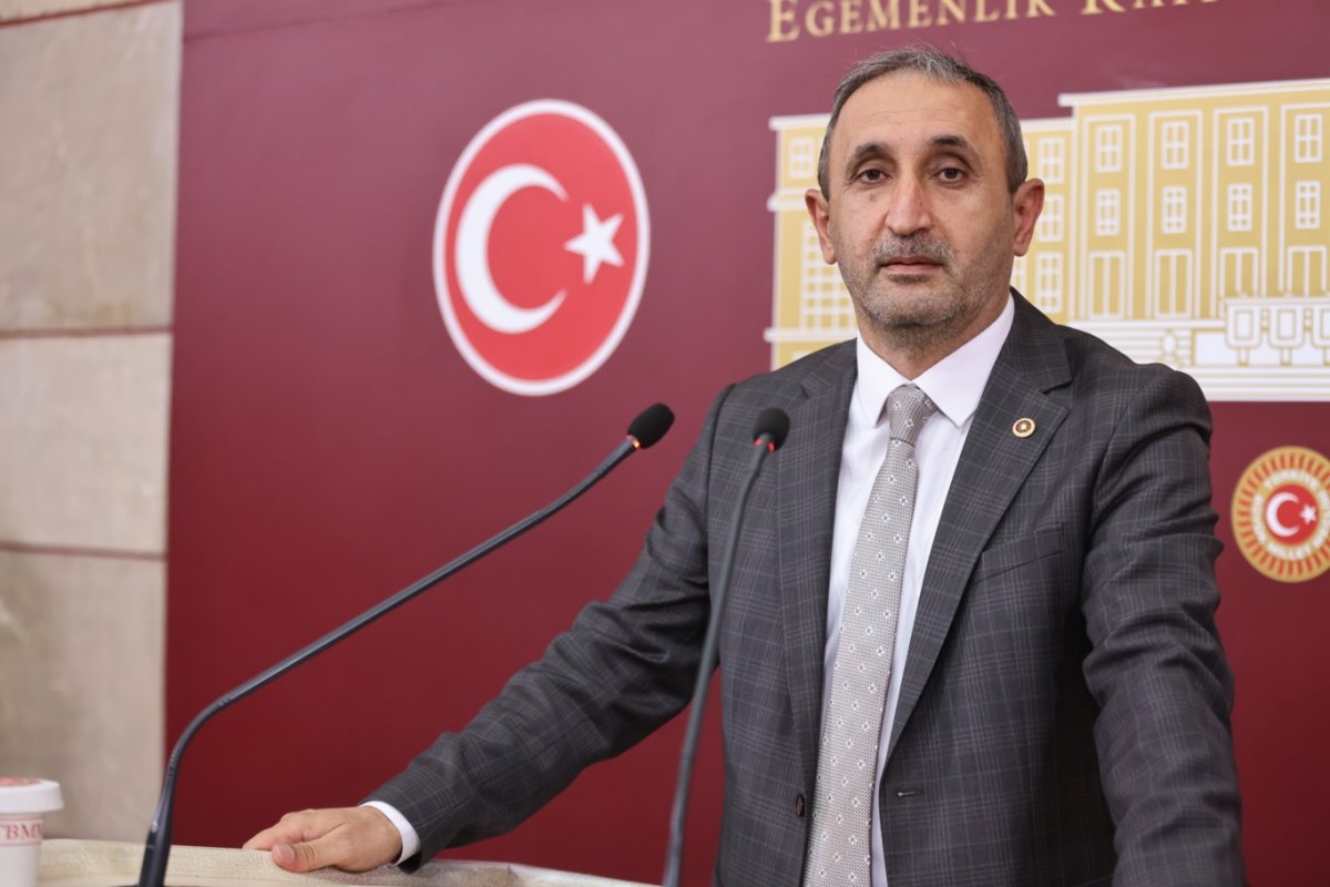 HÜDA PAR'dan belediyelerdeki "yolsuzluğa" karşı çağrı: Meclis'te etkili bir denetim mekanizması tesis edilsin