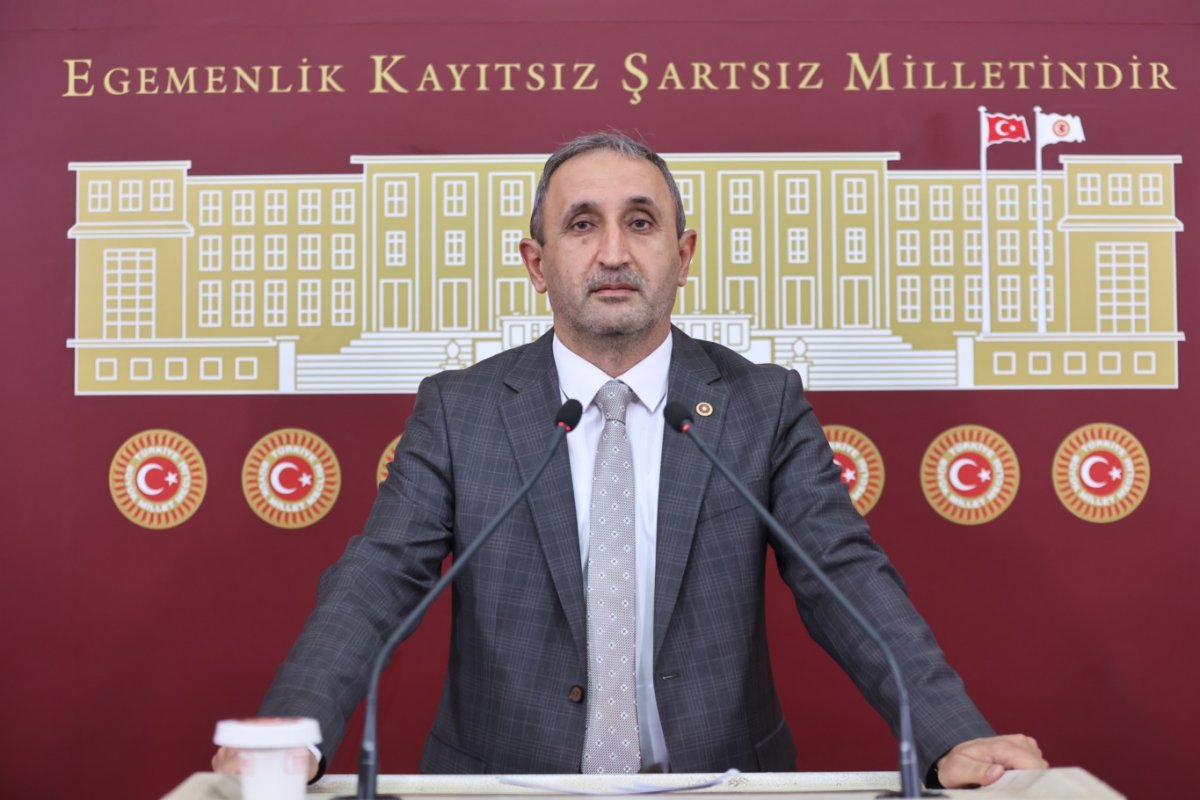 HÜDA PAR'dan belediyelerdeki "yolsuzluğa" karşı çağrı: Meclis'te etkili bir denetim mekanizması tesis edilsin