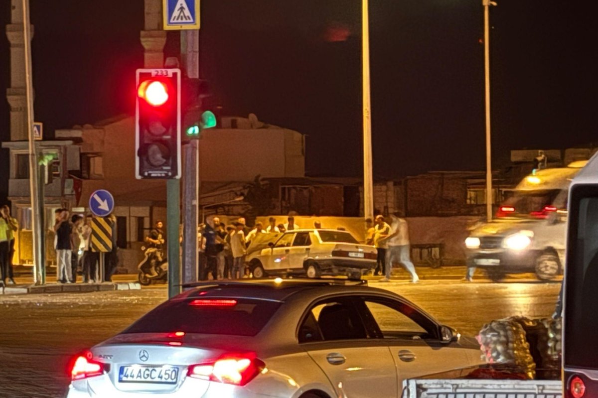 Kırmızı ışık ihlali: 1 ölü 7 yaralı
