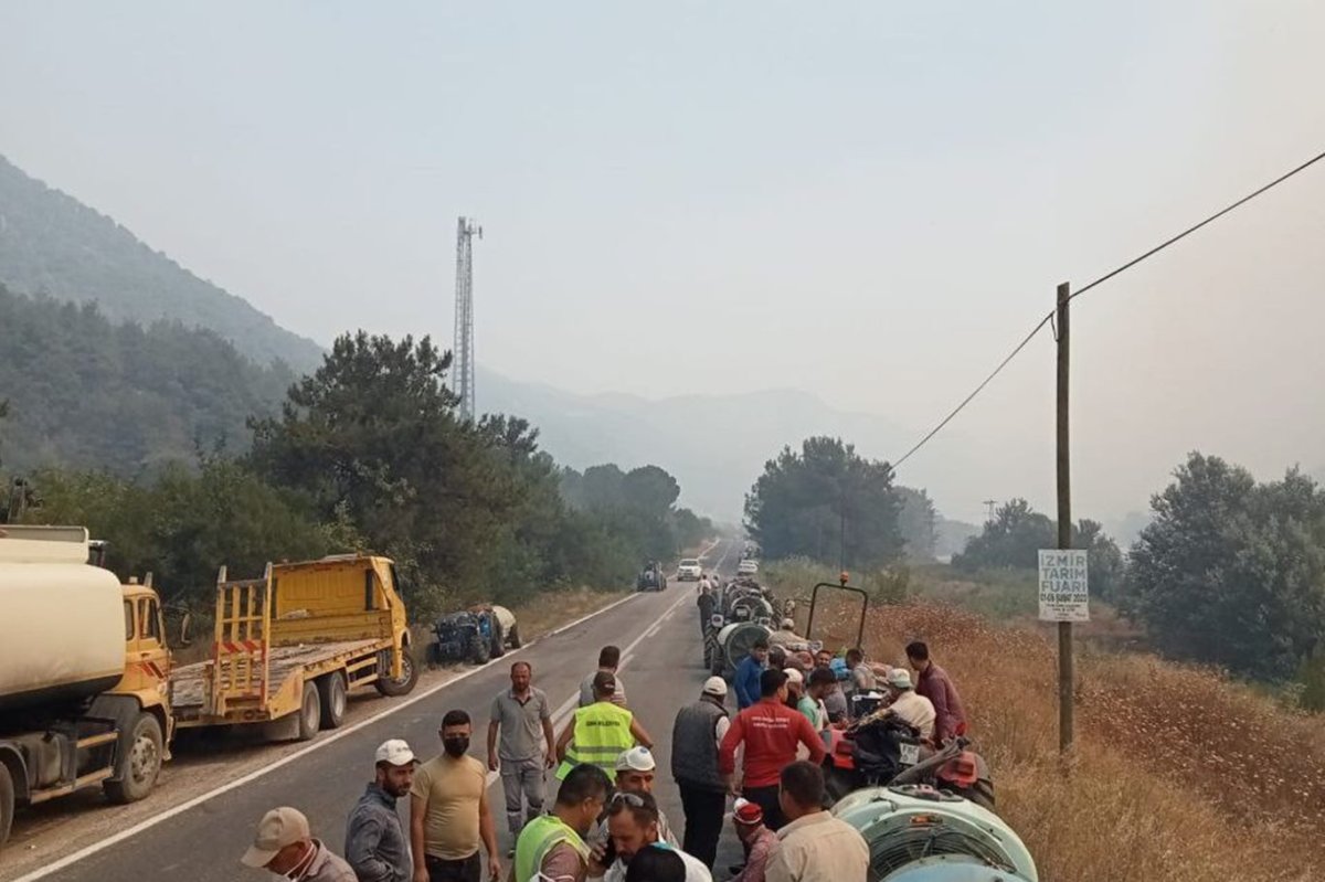 Bilecik'teki yangın Bursa'ya dayandı, Bursalı çiftçiler destek için seferber oldu