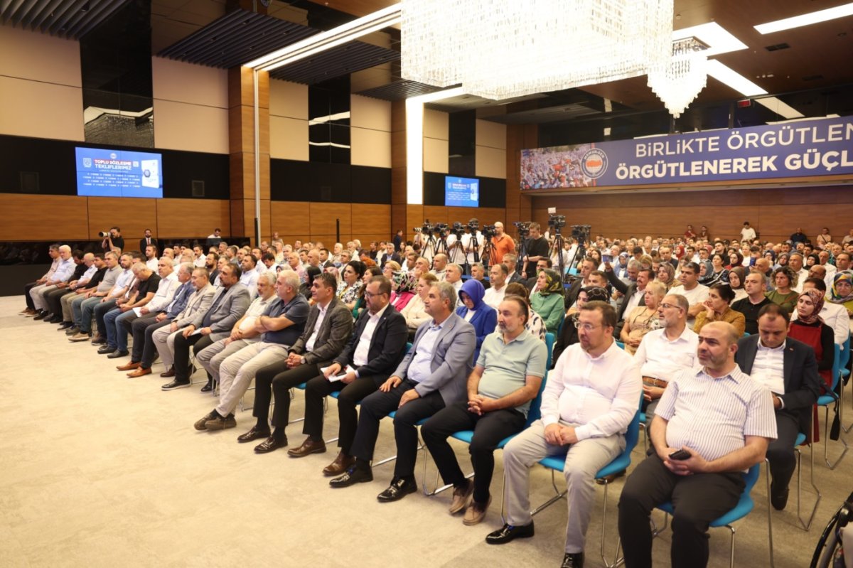 Memur-Sen 8. Dönem Toplu Sözleşme tekliflerini açıkladı