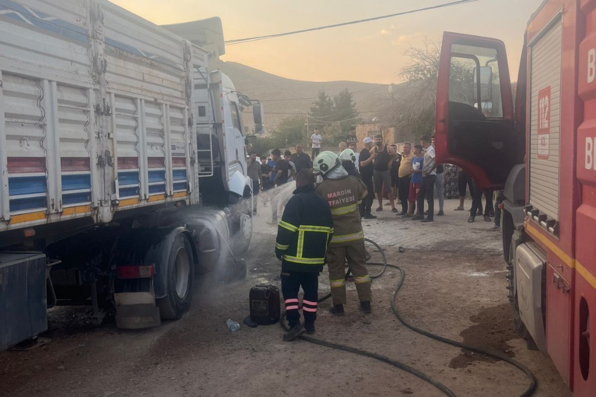 Mardin’de tır'ın yakıt deposunda patlama: 7 yaralı