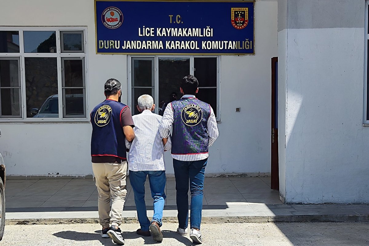 Diyarbakır'da uyuşturucu suçundan aranan şahıslar yakalandı