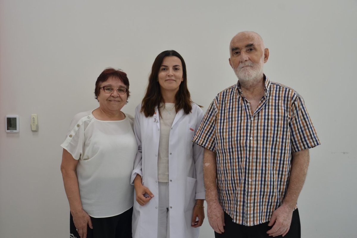42 yıllık sigara alışkanlığına birlikte son verdiler