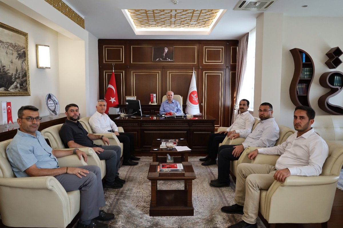 Gaziantep'te cami görevlileri kermesten elde ettiği geliri Gazze için bağışladı