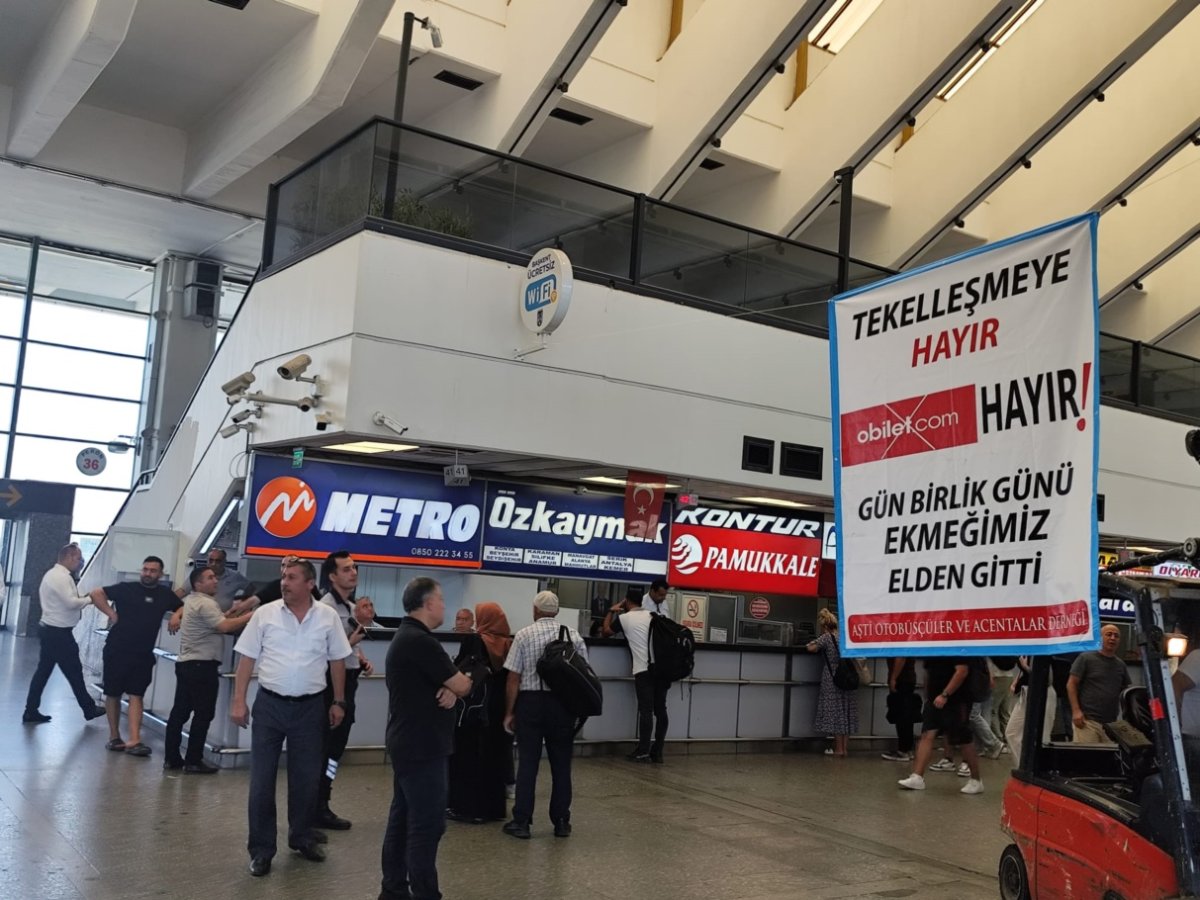 AŞTİ'de otobüs firmalarından dijital bilet satış tekeline tepki