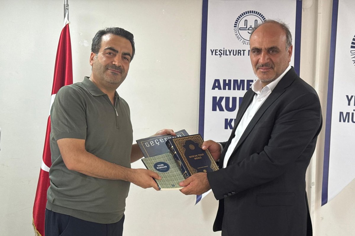 Müftü Dolu ilkyardım ve işaret dili sertifika törenine katıldı