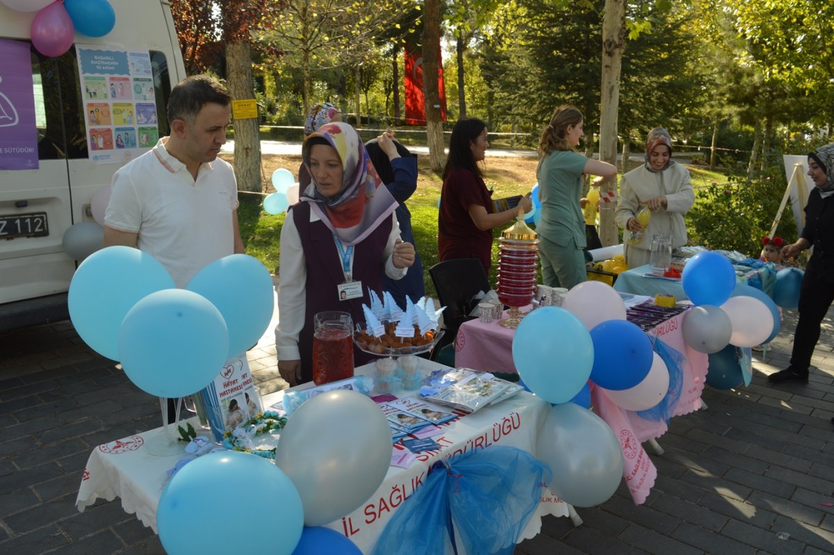 Batur: Anne sütü sadece besin değil, aynı zamanda tedavi edici özelliğe sahiptir