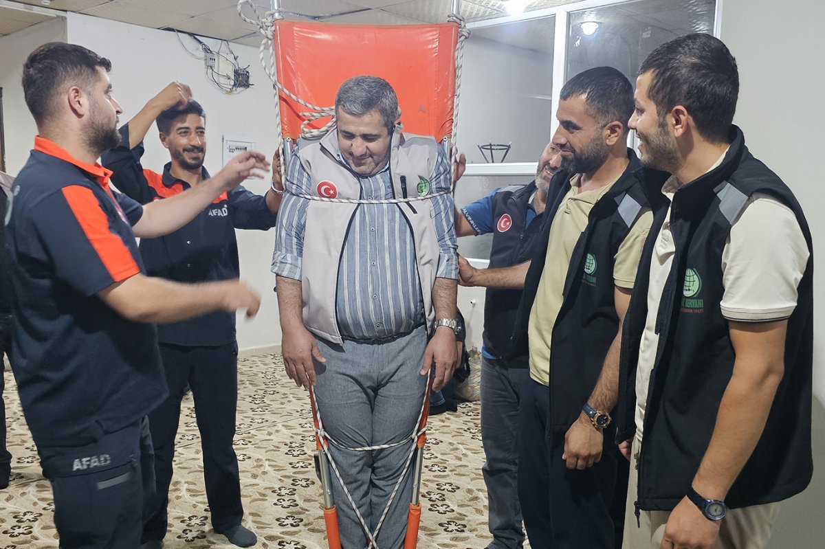 Umut Kervanı Şırnak’ta arama kurtarma ekibi kuruyor